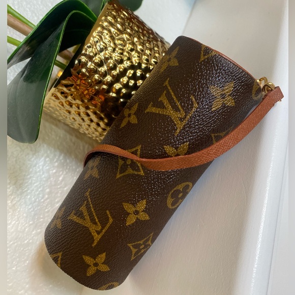 AUTHENTIC 💎VINTAGE LOUIS VUITTON MONOGRAM CANVAS MINI PAPILLON POCHETTE💎 - Picture 2 of 14